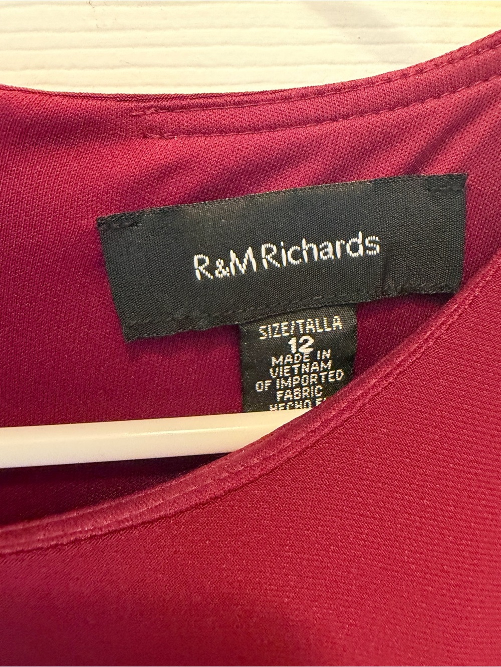 RM Richard’s Burgundy Ruffle Sheath Dress - Picture 2 of 3